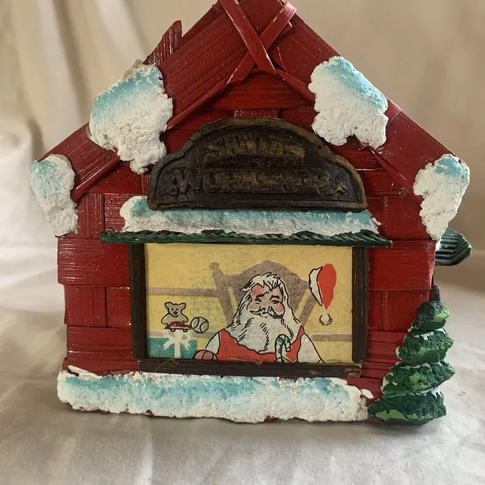 VTG Christmas Bamboo Basket, Santa Workshop 3D Effect, Small 6x6x11”